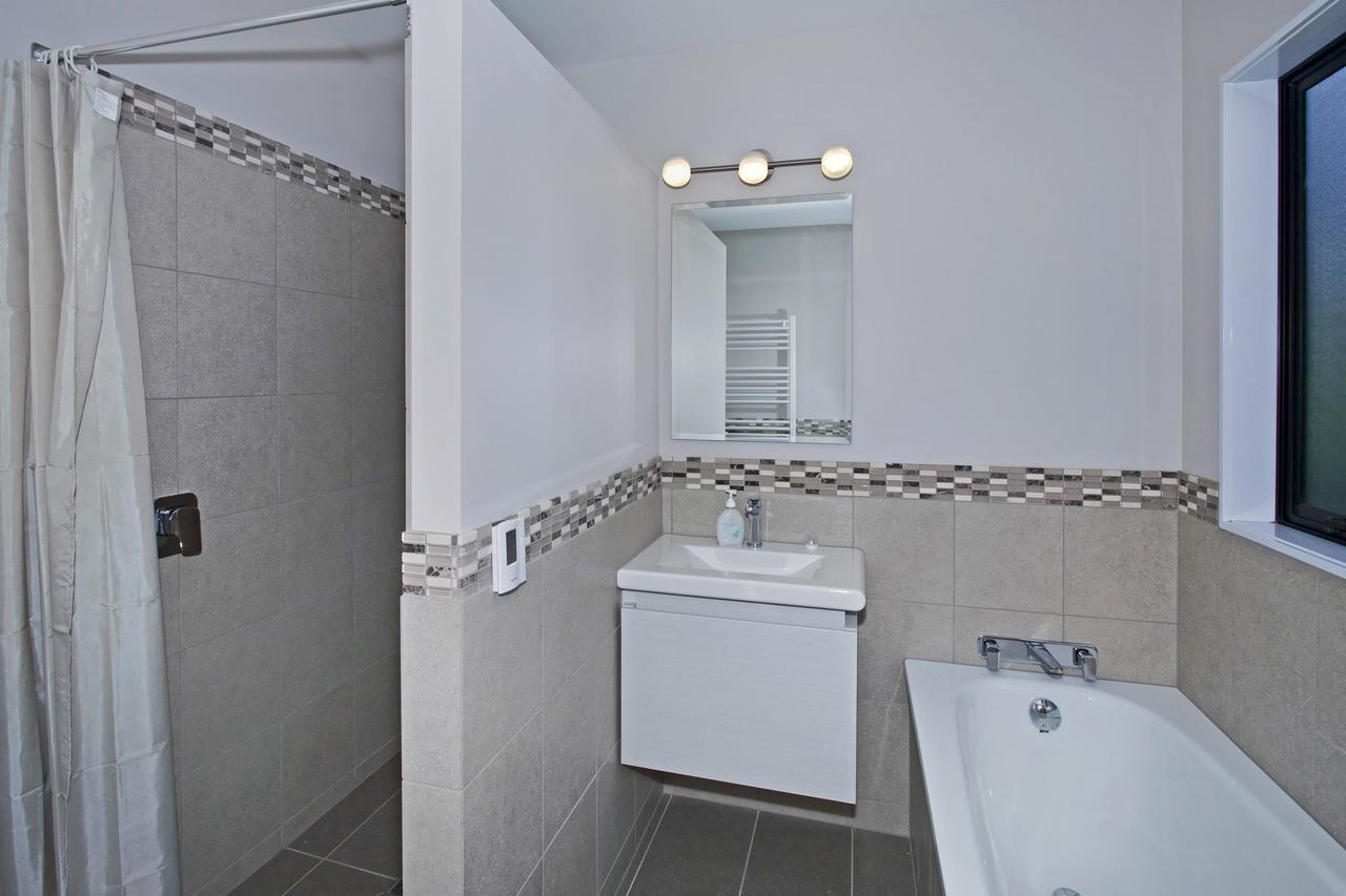 Riverside Villa - In The City By The River! Νέλσον Εξωτερικό φωτογραφία